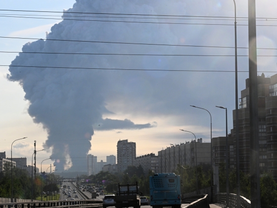 A frontvonaltól 800 kilométerre csaptak le az ukránok: kigyulladt az orosz Amazon óriásraktára