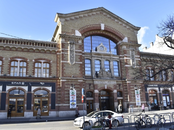 Második világháborús bombák kerültek elő a Dunából a Batthyány térnél