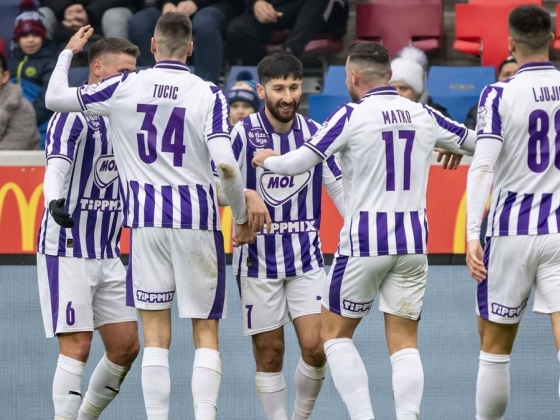 Nyert az Újpest a Debrecen ellen, a gyilkos melegben egy játékos rosszul lett