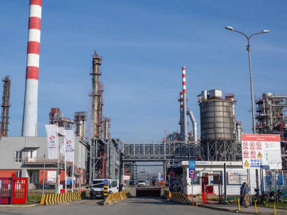 Szerbia energiaellátását is veszélyezteti a Duna vízszintjének drasztikus csökkenése, leállhat a pancsovai olajfinomító