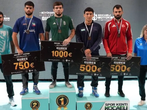 Rangos nemzetközi birkózóversenyt nyert Kuramagomedov Murad