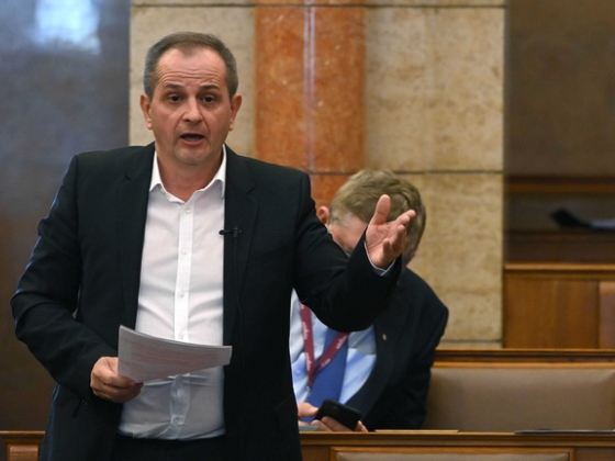 Budai Gyula beadta lemondását, pénteken megszűnik képviselői mandátuma