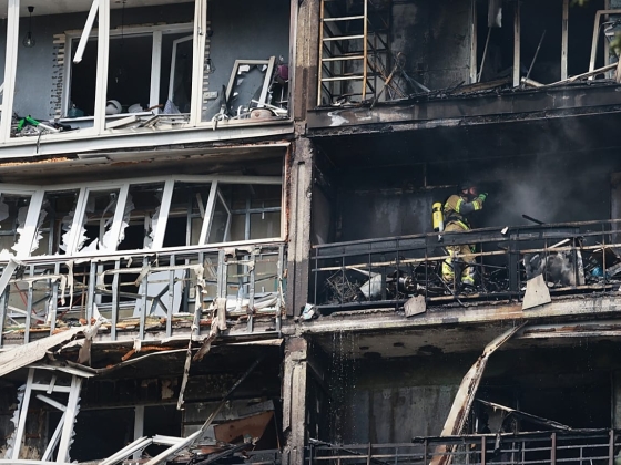 Oroszország siklóbombákat lőtt Zaporizzsja felé, egy ember meghalt, több tucat ember pedig megsebesült