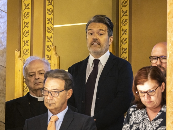 Habony Árpád emigrált