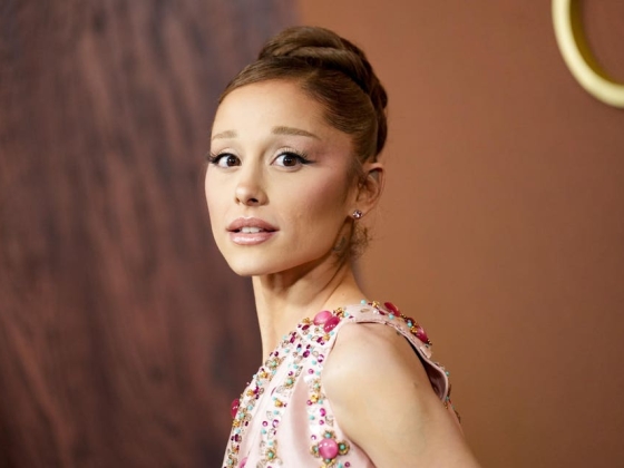 Ariana Grande azt mondja, nem tud várni a chicagói műsorokra, miután bejelentette a szünetet a „végtelen” ellenőrzés alatt