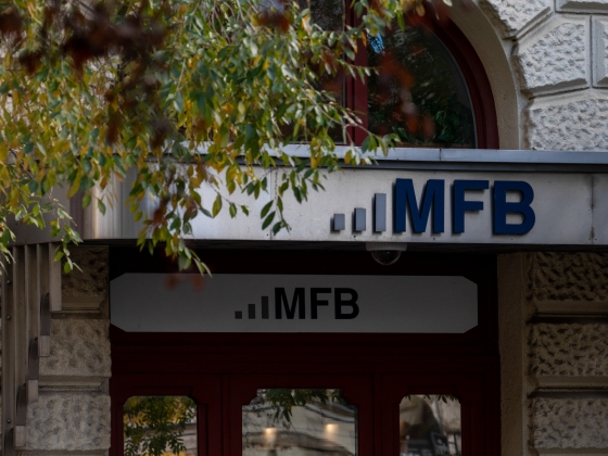 Vége az eddigi rendszernek: fontos változás jön a támogatott hiteleknél Magyarországon