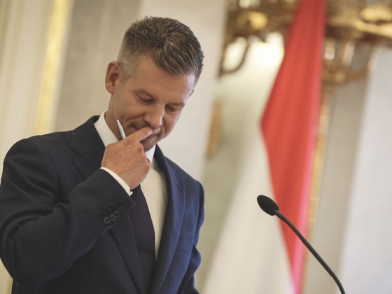 Új, de csak az ő fejében létező jogkörrel ruházta fel a miniszterelnök a Nemzetközi Atomenergia-ügynökséget