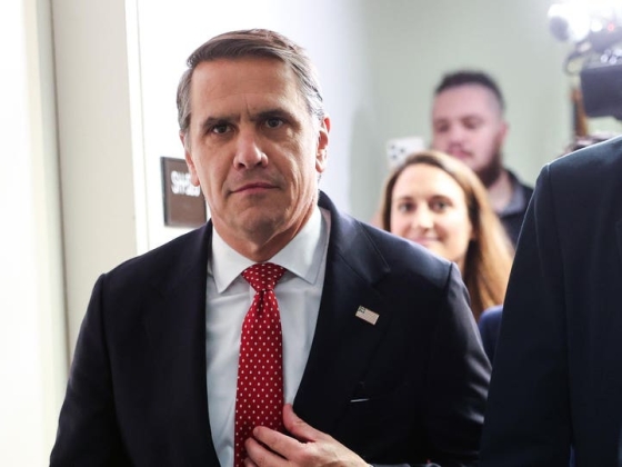 Trump megerősítette, hogy nem írta alá az 1,8 milliárd dolláros alap megölésére vonatkozó parancsot – jelezve, hogy újjáéleszthetik