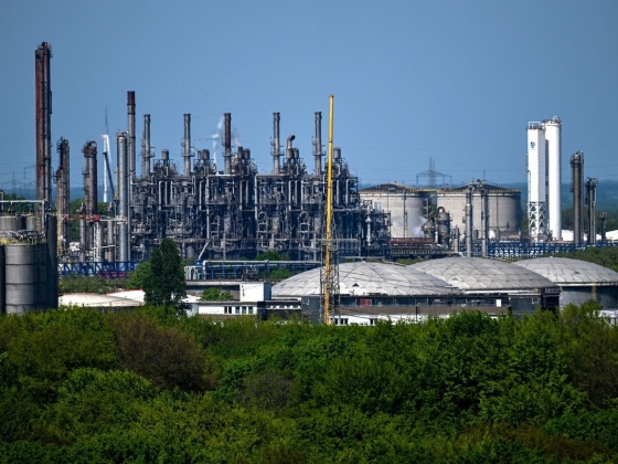 A gelsenkircheni kiárusítás 5 telephelyre vágja le a BP olajóriás olajfinomítói tulajdonát