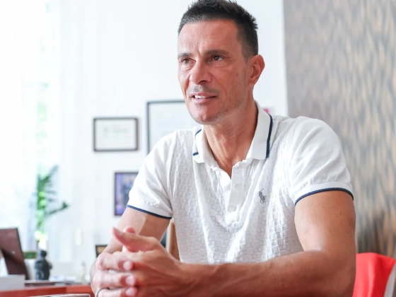 „Boldog és büszke vagyok arra, akivé váltam” – Balogh Gábor 50 éves