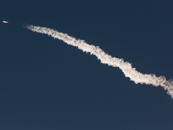 8690 kilométer per órás sebességgel csapódott a Holdba a SpaceX rakétája