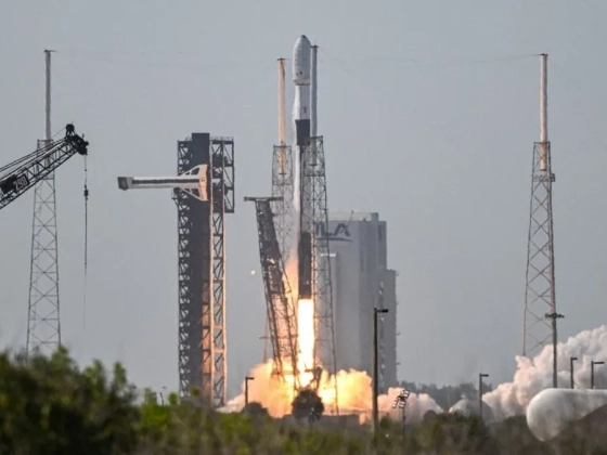 SpaceX-rakéta csapódhatott a Holdba – hatalmas krátert hagyhatott maga után