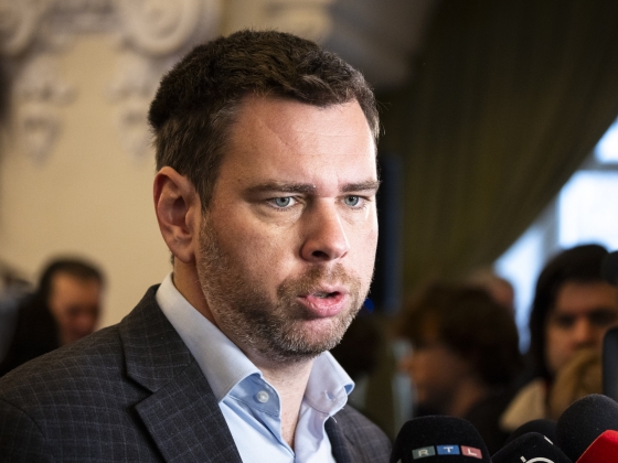 Vitézy Dávid leállíttatta a MÁV fakivágását Zuglóban
