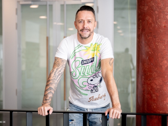 Gréczy Zsolt általános iskolai fotót mutatott Kabát Péterről, anno ő is tanította a focistát