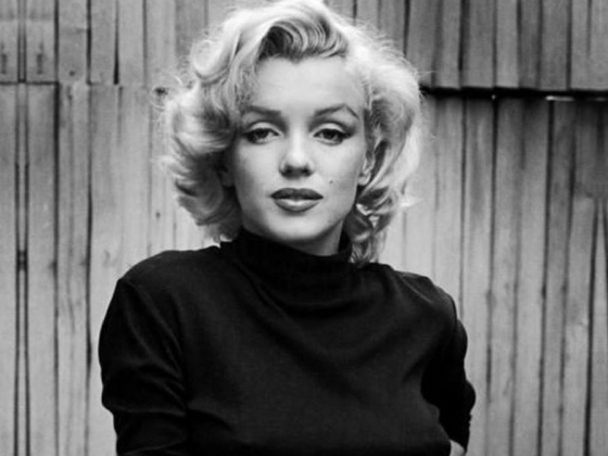Szeptemberben Marilyn Monroe és néhány csábos vámpír is Budapestre érkezik szívni a megrögzött cinefilek vérét