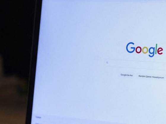 Korlátozták a Védvonal Google-fiókját, mi állhat a háttérben?