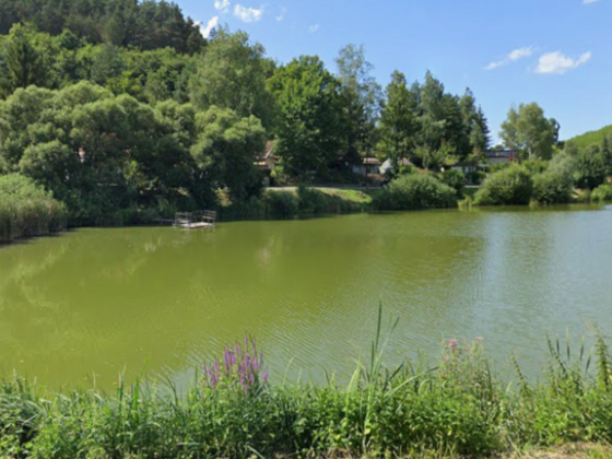 Fertőzést mutattak ki egy borsodi strand vizében, az idei szezon végéig lakat kerül rá