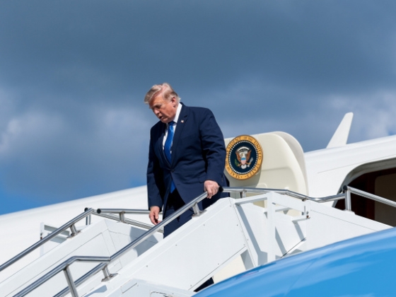 Kifogyott az ötletekből Donald Trump, minden megoldás érdekli, hogy lezárja az iráni háborút