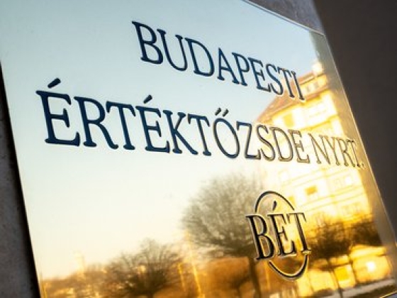 Lejtőre került a BUX, az OTP és a Mol húzta lefelé a piacot