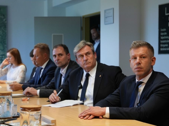 Nagyon rossz hírünk van Magyar Péternek: ha a szélerőművektől várja a csodát a Paksi Atomerőmű leállása esetén a hőkupola idején, óriásit fog csalódni – Németország pont most cáfolja meg a miniszterelnököt