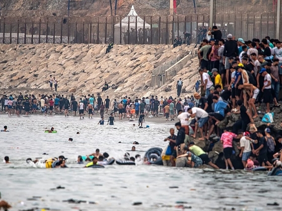 Ceuta polgármestere azt mondta az EP-képviselőknek, hogy a migránsok „inváziója” traumatizálva hagyta el a várost, és azonnali kitoloncolást követel