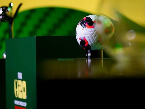 Az UEFA szerint a bojkott továbbra is megvalósulhat, mivel az FA visszavonja az Infantino támogatását