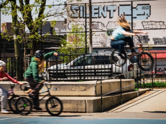 A „The City In Bloom” mögött az első All Women BMX Street Film