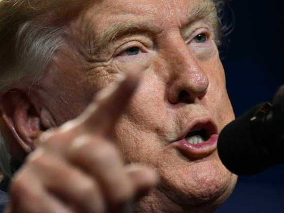 Állítólag az iráni háború kimerítette a kulcsfontosságú fegyverkészleteket – amit Trump tagad