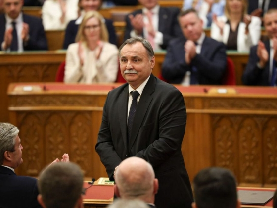 Takács Péter: A hőségriadó és az aszály kellős közepén Gajdos László tárcájánál szabadságra ment a vízügyi államtitkár