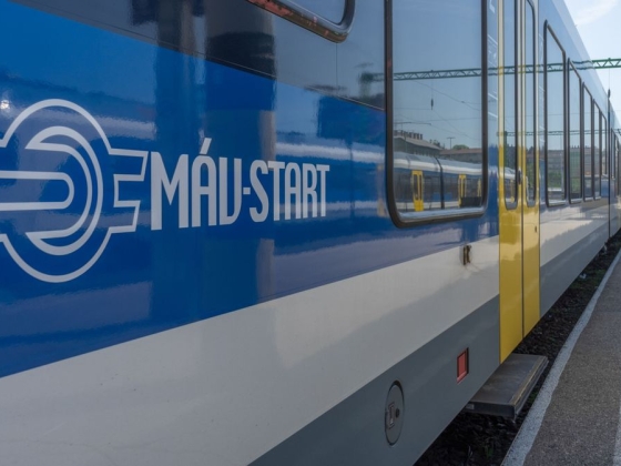 Tűz miatt nem járnak a vonatok a szegedi fővonalon, IC-pótlók indultak