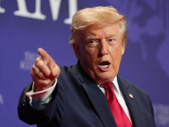 Trump frizura a vegasi beszéd alatt vad online spekulációkat vált ki az átalakításról