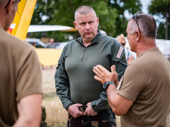 Ruszin-Szendi Romulusz szolgálatmentes napot rendelt el a honvédségnél