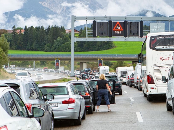 Brenner, Tauern és Inntal autópálya (A10, A12, A13): Sűrűn tele németekkel és dánokkal