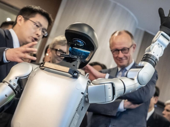 Az Unitree IPO 36 éves alapítója Kína első humanoid robot milliárdosává vált