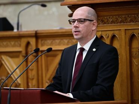 Megvan a dátum: ekkor távozik a legfőbb ügyész