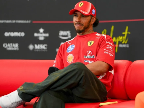 Hogy micsoda? Lewis Hamilton megint szerelembe esett