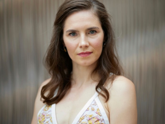„Nem fél a vitáktól”: Edinburgh peremén elutasítja az Amanda Knox vígjáték lemondására irányuló felhívásokat