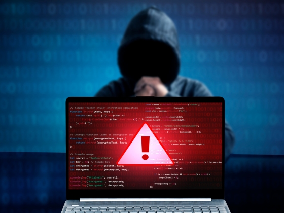 Kiberbűnözők csaptak le a magyarok kedvenc webáruházára: rengeteg vásárló adata szivároghatott ki