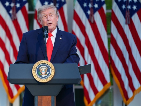 Rendkívüli: átment a Szenátuson, brutális vámokat vet ki Amerika az orosz olajra és földgázra – Magyarországot is megbüntetheti Donald Trump