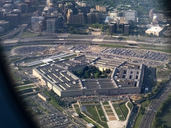 Hátborzongató: újabb UFO-aktákat hozott nyilvánosságra a Pentagon – videók tucatjain láthatóak azonosítatlan repülőtárgyak