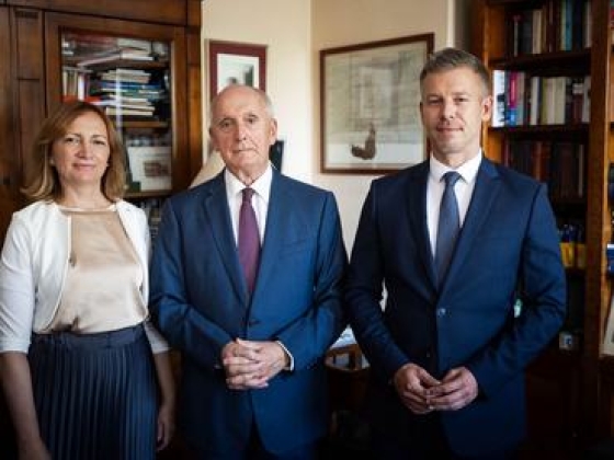 Elfogadta Baka András Magyar Péter felkérését
