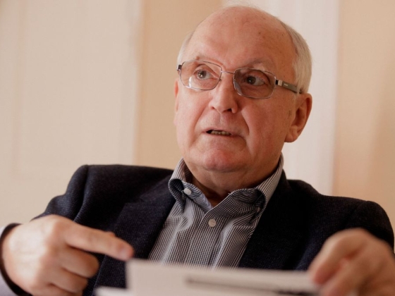 Így lett Baka András a Tisza Párt (ideiglenes) bábállamfő-jelöltje