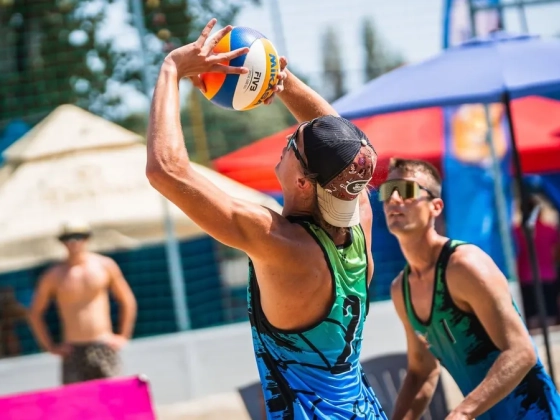 Már a negyeddöntőben búcsúzott az egyik favorit a férfiaknál a strandröplabda ob döntőjében