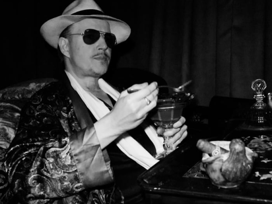 A Human Centipede rendezője, Tom Six felfedi a szklerózis multiplex diagnózisát az utolsó filmben