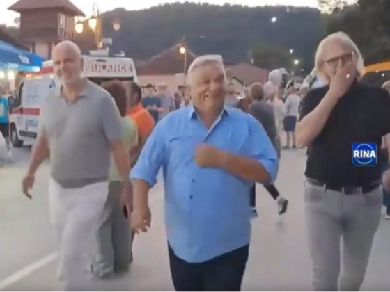 Orbán Viktor a Mol vezérigazgató-helyettesével és Hatvanpuszta főépítészével bukkant fel egy szerb fesztiválon