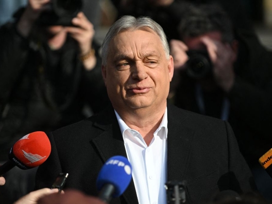 Orbán Viktor került a szerbiai fesztivál fókuszába, sorban álltak a közös fotót kérők + videó
