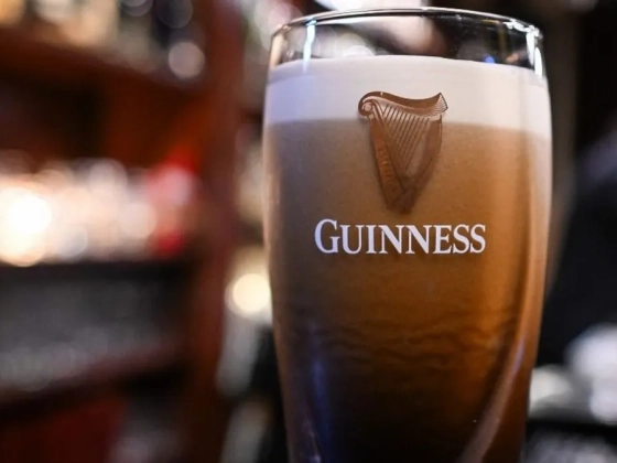 162 éves Guinness került elő a tenger mélyéről, lehet, hogy még iható