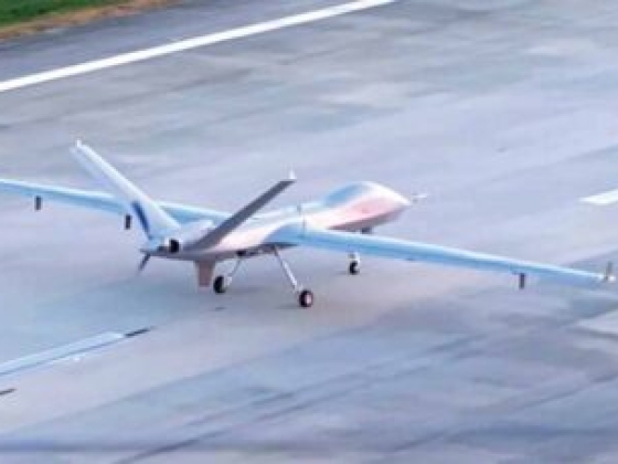 Kína bemutatta az új GJ-3A drónt, és integrált műveletet mutatott be a WZ-10 és WZ-7 típusokkal