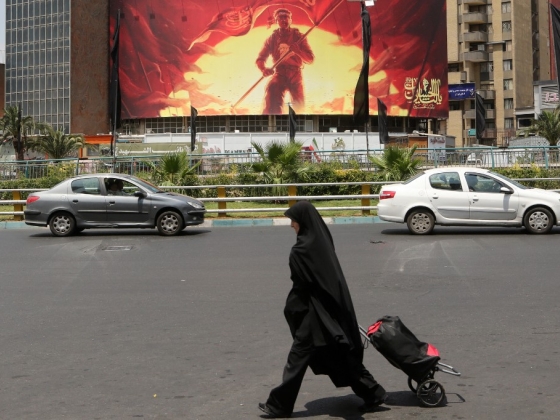 Irán szerint közel a megállapodás a Hormuzi-szoros megnyitásáról, de ez még nem a vége
