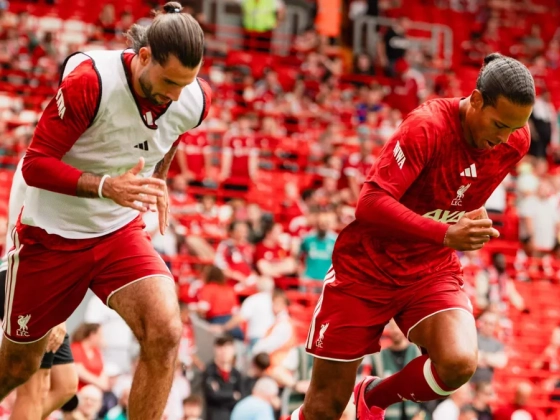 Szoboszlaitól elvették a karszalagot, a Liverpool teljesen összeomlott az Anfielden
